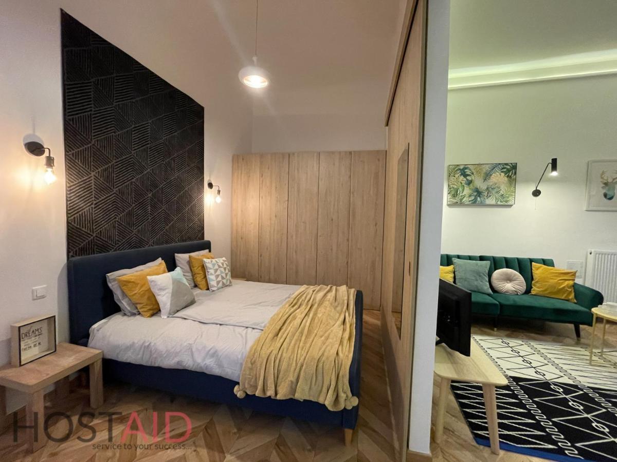 M10 Apartment - Hostaid Будапешт Екстер'єр фото